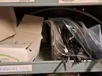 Partij installatiemateriaal incl 2x magazijnkast - afbeelding 18 van  34