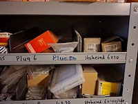Partij installatiemateriaal incl 2x magazijnkast - afbeelding 29 van  34