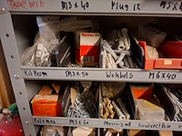 Partij installatiemateriaal incl 2x magazijnkast - afbeelding 34 van  34