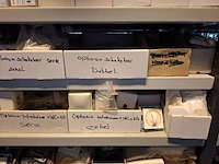 Partij installatiemateriaal o.a. busch-duro, gira, grohe, geberit, etc - afbeelding 10 van  101