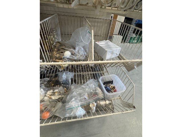 Partij installatiemateriaal o.a. geberit en viega - afbeelding 11 van  16