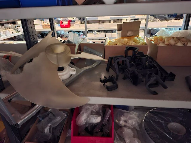 Partij installatiemateriaal o.a. haier, technosystem - afbeelding 4 van  67