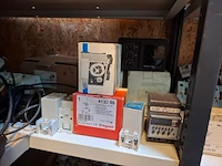 Partij installatiemateriaal o.a. haier, technosystem - afbeelding 58 van  67