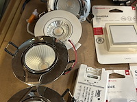 Partij installatiemateriaal, verlichting en drivers - afbeelding 7 van  8
