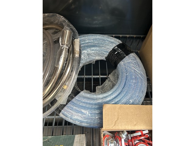 Partij installatiemateriaal w.o. aardlekautomaten - afbeelding 7 van  7