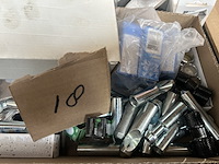 Partij installatiemateriaal w.o. afvoercomponenten - afbeelding 7 van  7