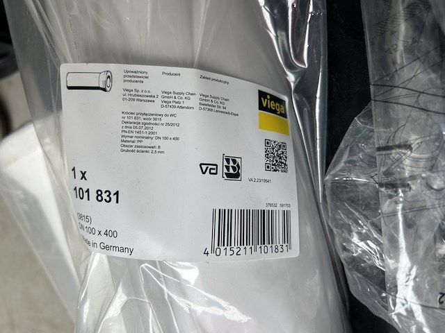Partij installatiemateriaal w.o. closet aansluitstuk, w.o. viega - afbeelding 5 van  5