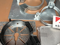Partij installatiemateriaal w.o. dakbeschotbeugel w.o. ubbink - afbeelding 4 van  6