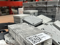 Partij installatiemateriaal w.o. dakbeschotbeugel w.o. ubbink - afbeelding 5 van  6