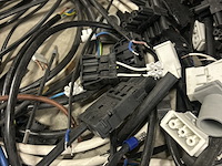 Partij installatiemateriaal w.o. diverse kabels, behuizingen w.o. abb - afbeelding 7 van  8