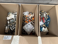 Partij installatiemateriaal w.o. fittingen en koppelingen - afbeelding 1 van  4