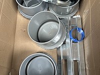 Partij installatiemateriaal w.o. hulpstukken - afbeelding 2 van  5