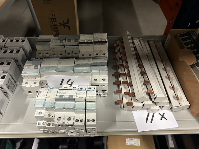 Partij installatiemateriaal w.o. klauke, weidmuller - afbeelding 6 van  12