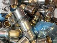 Partij installatiemateriaal w.o. pijpbeugels - afbeelding 5 van  7