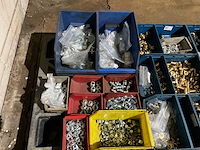 Partij installatiemateriaal - afbeelding 4 van  7