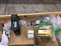 Partij installatiemateriaal - afbeelding 2 van  2