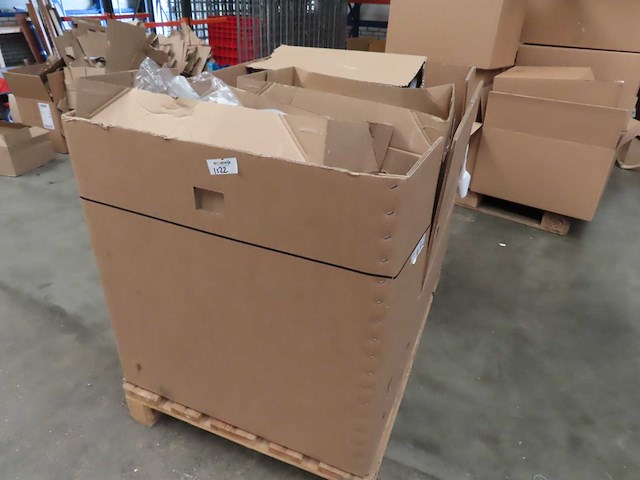 Partij installatiemateriaal - afbeelding 14 van  21