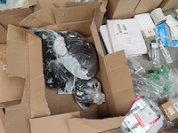 Partij installatiemateriaal - afbeelding 20 van  21