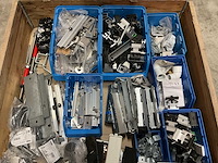 Partij installatiemateriaal - afbeelding 3 van  3