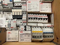 Partij installatiemateriaal - afbeelding 7 van  11