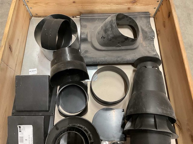 Partij installatiemateriaal - afbeelding 3 van  3