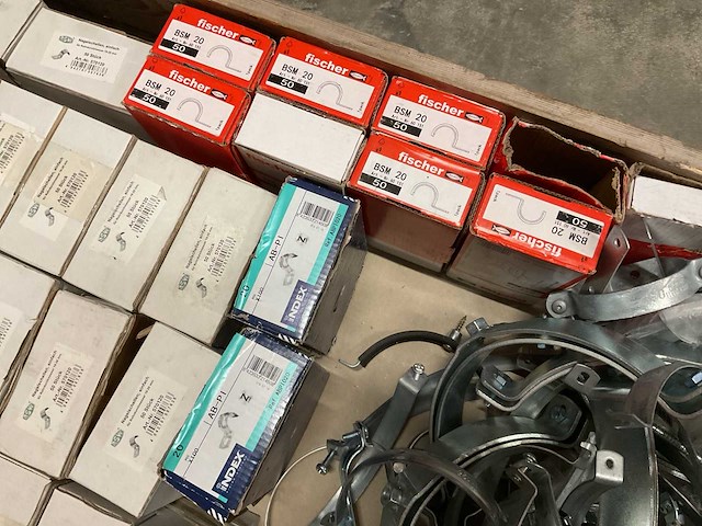 Partij installatiemateriaal - afbeelding 4 van  5