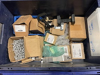 Partij installatiemateriaal - afbeelding 4 van  5