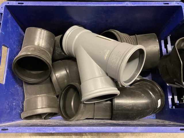 Partij installatiemateriaal - afbeelding 5 van  5