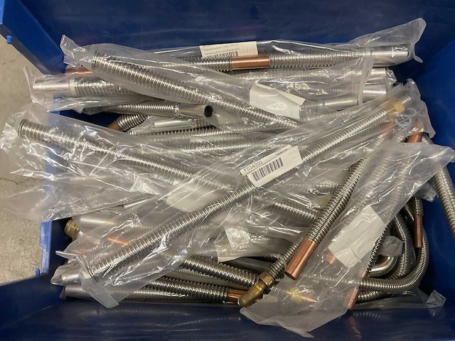 Partij installatiemateriaal - afbeelding 2 van  5