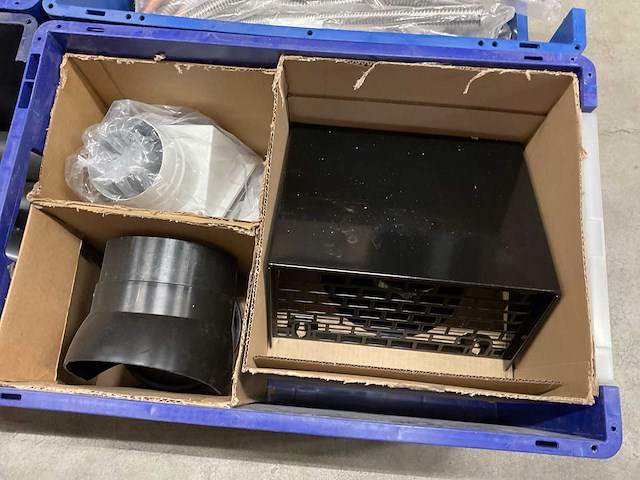 Partij installatiemateriaal - afbeelding 5 van  5