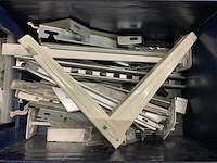 Partij installatiemateriaal - afbeelding 2 van  5