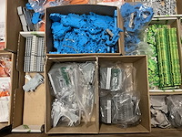 Partij installatiemateriaal - afbeelding 8 van  12