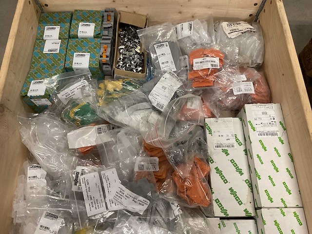 Partij installatiemateriaal - afbeelding 5 van  11