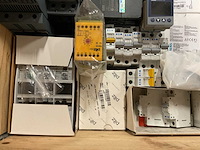 Partij installatiemateriaal - afbeelding 11 van  14