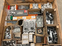 Partij installatiemateriaal - afbeelding 3 van  9