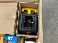 Partij installatiemateriaal - afbeelding 2 van  11