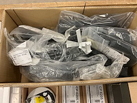 Partij installatiemateriaal - afbeelding 8 van  10