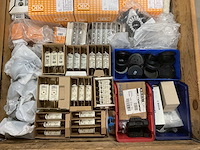 Partij installatiemateriaal - afbeelding 4 van  11
