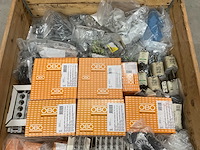 Partij installatiemateriaal - afbeelding 5 van  11