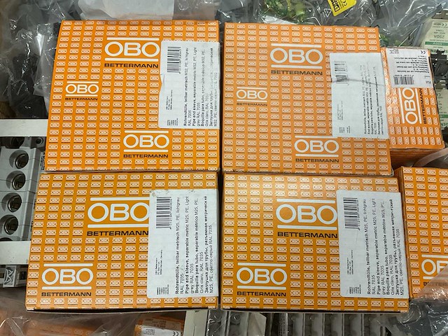 Partij installatiemateriaal - afbeelding 9 van  11