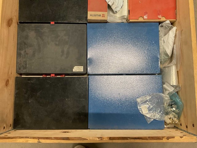 Partij installatiemateriaal - afbeelding 4 van  11