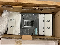 Partij installatiemateriaal - afbeelding 13 van  16