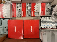 Partij installatiemateriaal - afbeelding 3 van  13