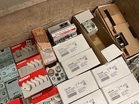 Partij installatiemateriaal - afbeelding 5 van  13