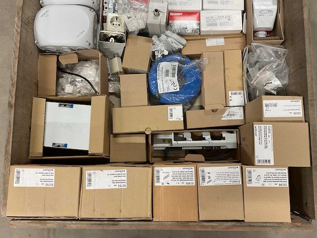 Partij installatiemateriaal - afbeelding 6 van  13