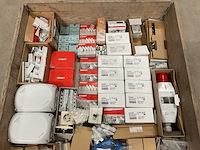 Partij installatiemateriaal - afbeelding 7 van  13