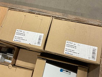 Partij installatiemateriaal - afbeelding 8 van  13