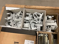 Partij installatiemateriaal - afbeelding 2 van  11