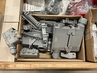 Partij installatiemateriaal - afbeelding 6 van  11