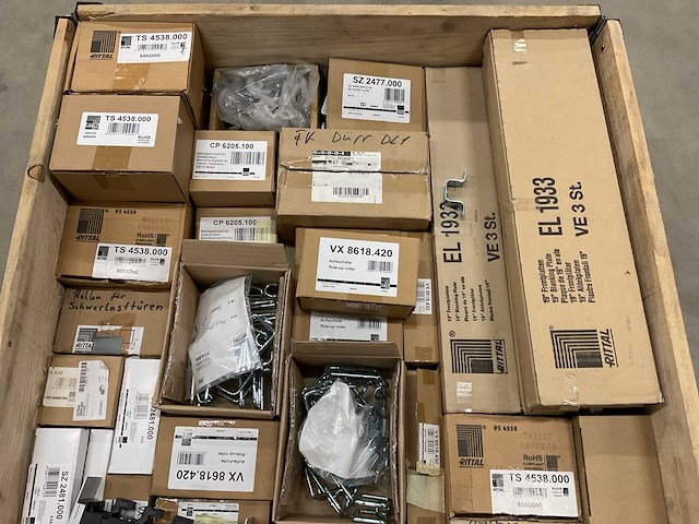 Partij installatiemateriaal - afbeelding 4 van  10